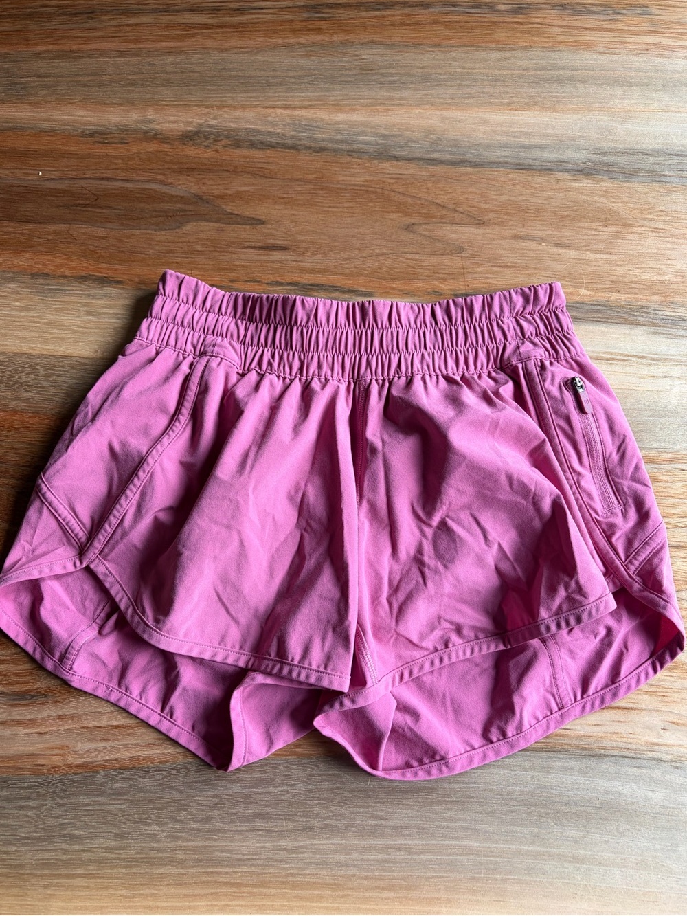 Lululemon | Hotty Hot High-Rise Lined Short 2.5"